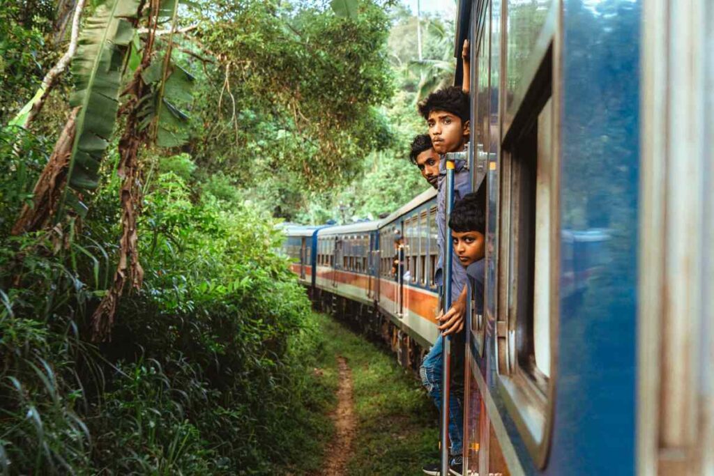 Kandy To Ella Train Ride In Sri Lanka Full Guide 2024