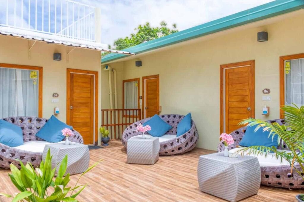 Green Leaf Guesthouse on Omadhoo Island, Maldives