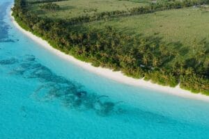 Long beach on Thoddoo Island, Maldives